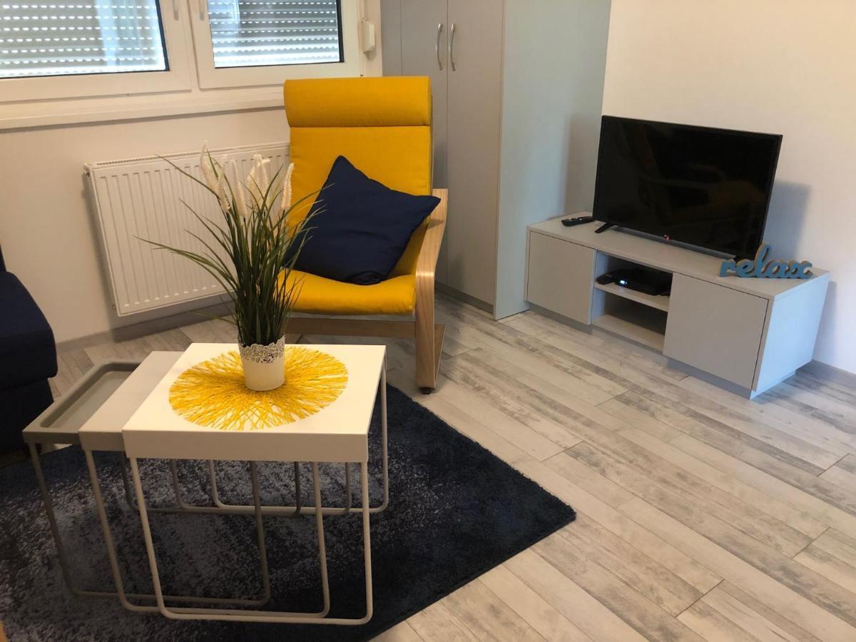 Dominik Apartmanhaz Velence Dış mekan fotoğraf