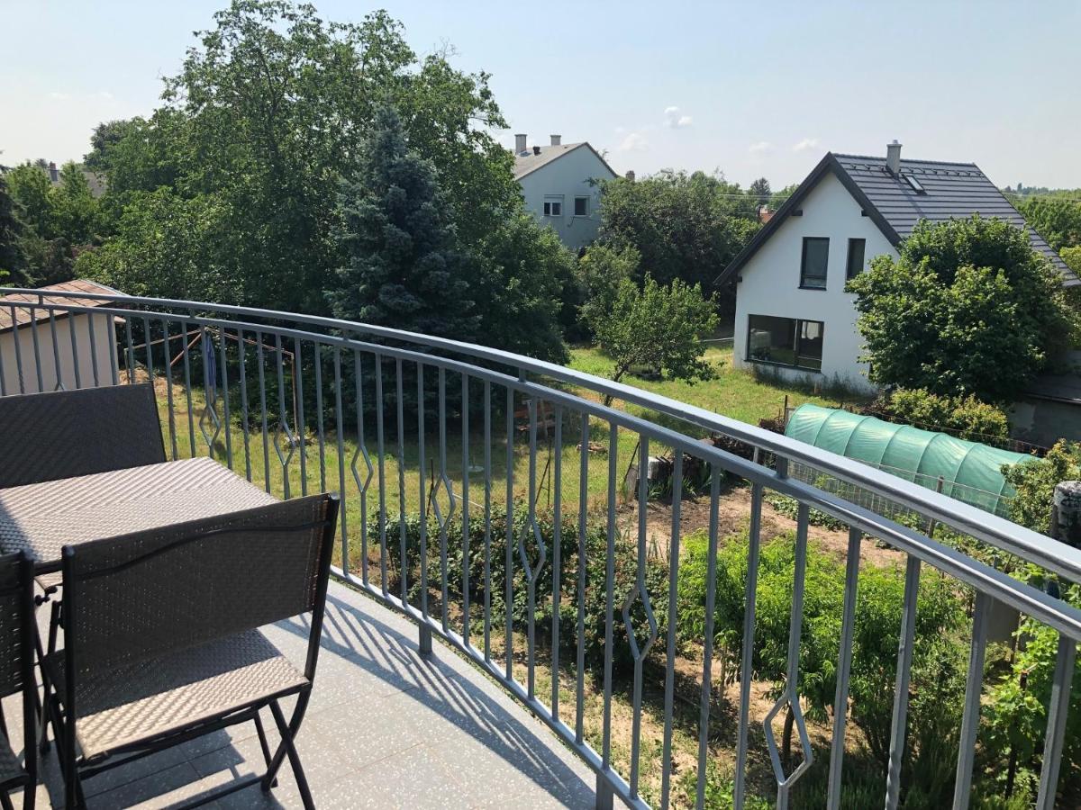 Dominik Apartmanhaz Velence Dış mekan fotoğraf
